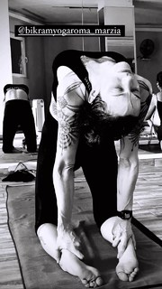 Asia Argento feet photo thumbnail
