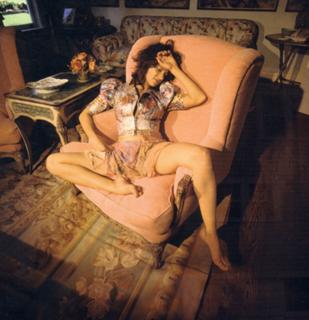 Asia Argento feet photo thumbnail
