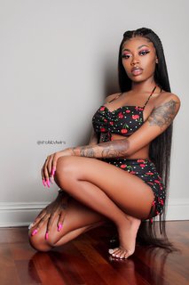 Asian Doll feet photo 1