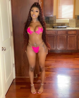 Asian Doll feet photo 5