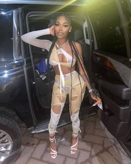 Asian Doll feet photo 13