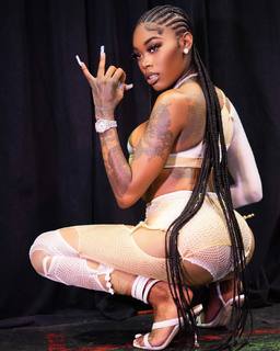 Asian Doll feet photo 6