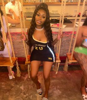 Asian Doll feet photo 10