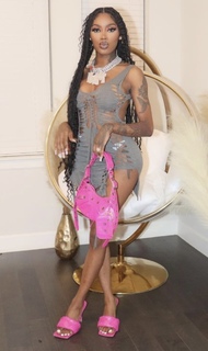 Asian Doll feet photo 9