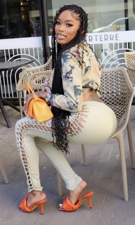 Asian Doll feet photo 6