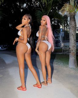 Asian Doll feet photo 19