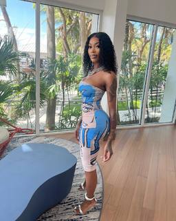 Asian Doll feet photo 3