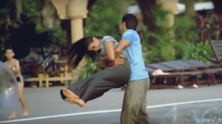 Asin Thottumkal feet photo thumbnail