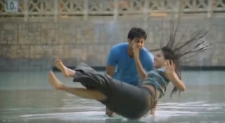 Asin Thottumkal feet photo thumbnail