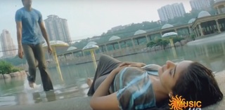 Asin Thottumkal feet photo thumbnail