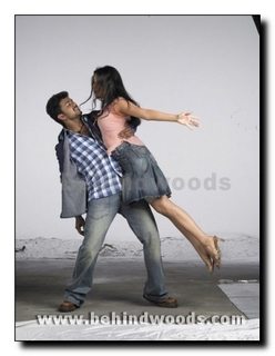 Asin Thottumkal feet photo thumbnail