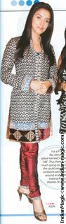 Asin Thottumkal feet photo thumbnail