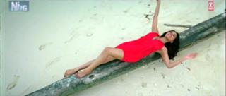 Asin Thottumkal feet photo thumbnail