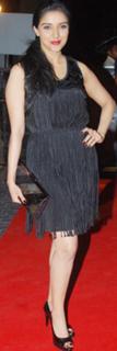 Asin Thottumkal feet photo thumbnail