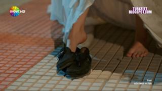Asli Bekiroglu feet photo 4