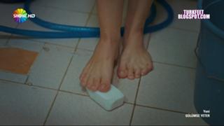 Asli Bekiroglu feet photo 2