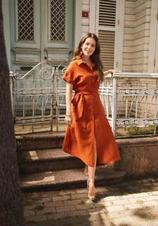 Asli Enver feet photo thumbnail