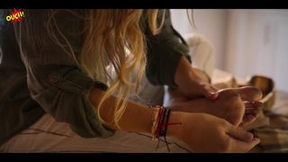 Asli Enver feet photo thumbnail