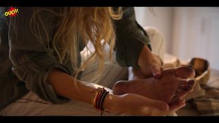 Asli Enver feet photo thumbnail