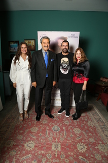 Asli Tandogan feet photo 1