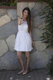 Aslihan Guner feet photo 6