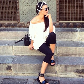 Aslihan Guner feet photo 19