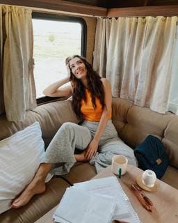 Aslihan Guner feet photo 2