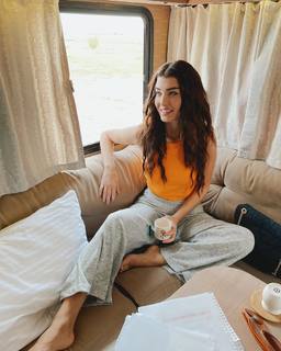 Aslihan Guner feet photo 1