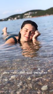 Aslihan Gürbüz feet photo 9