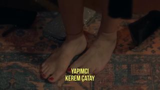 Aslihan Malbora feet photo 15