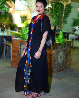 Asmaa Galal feet photo thumbnail