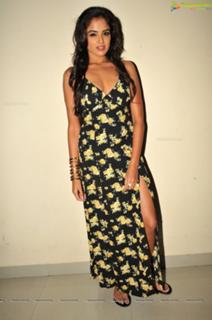 Asmita Sood feet photo 15