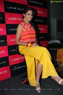 Asmita Sood feet photo 10