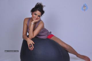 Asmita Sood feet photo 12