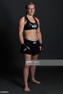 Aspen Ladd feet photo 11