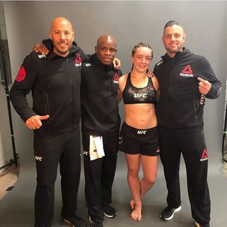 Aspen Ladd feet photo 10