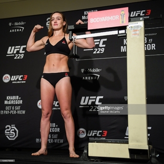 Aspen Ladd feet photo 17