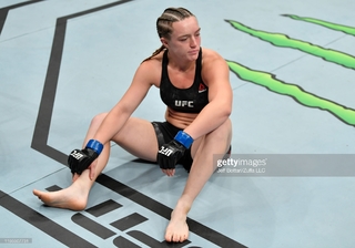 Aspen Ladd feet photo 15