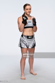 Aspen Ladd feet photo 7