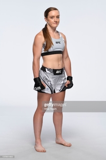 Aspen Ladd feet photo 5