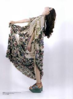 Astrid Bergès-Frisbey feet photo thumbnail