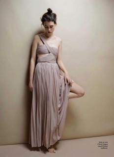 Astrid Bergès-Frisbey feet photo thumbnail