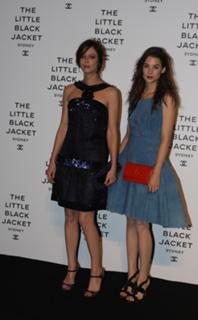 Astrid Bergès-Frisbey feet photo thumbnail