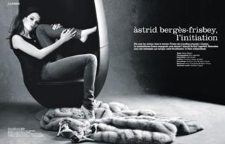 Astrid Bergès-Frisbey feet photo thumbnail