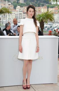 Astrid Bergès-Frisbey feet photo thumbnail