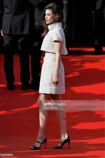 Astrid Bergès-Frisbey feet photo thumbnail