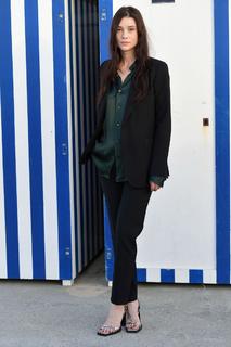 Astrid Bergès-Frisbey feet photo thumbnail