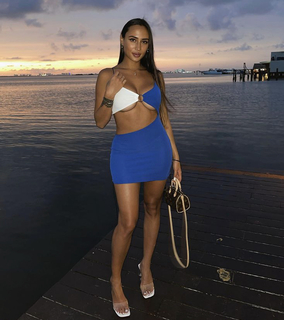 Astrid Nelsia feet photo thumbnail