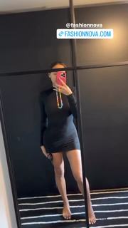 Astrid Nelsia feet photo thumbnail