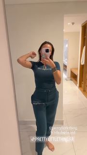 Astrid Nelsia feet photo thumbnail